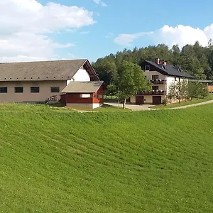 Vrtacnik 2*, Stefanja Gora Słowenia